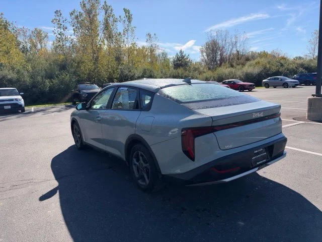 Used 2025 Gray Kia LXS image 8
