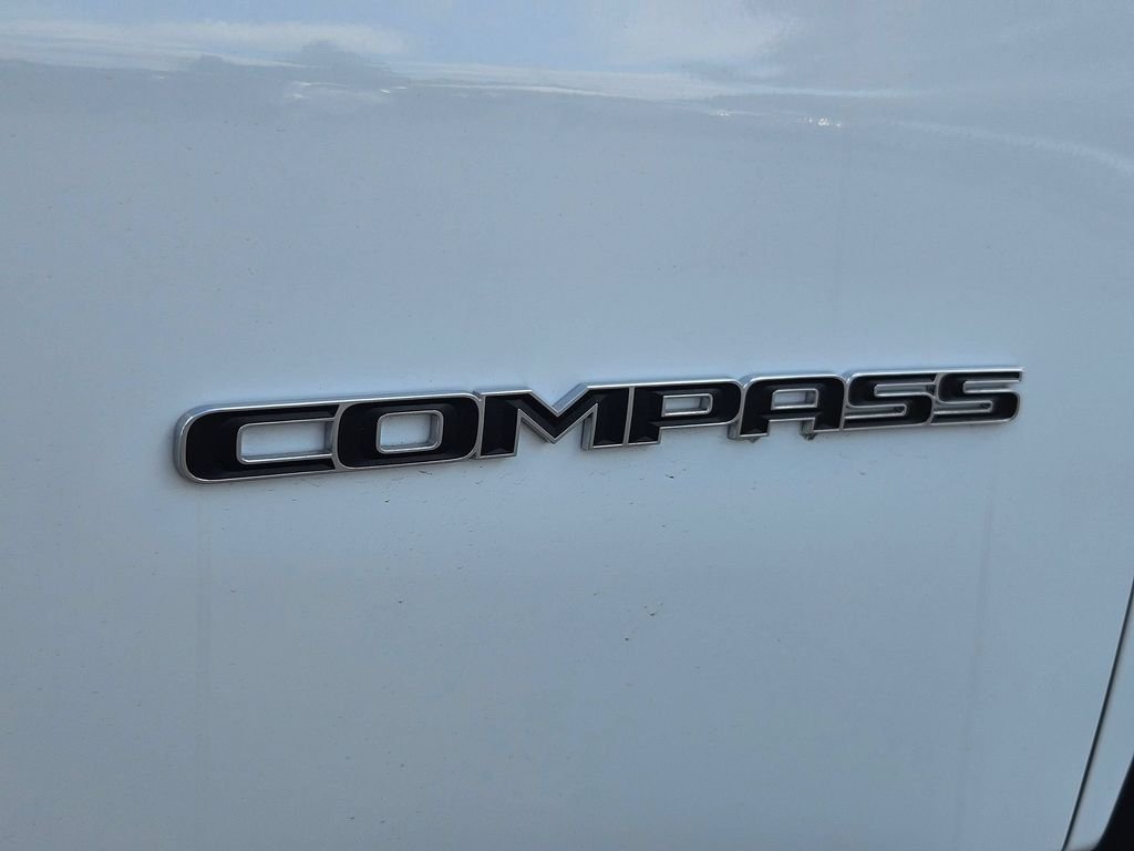 New 2026 Bright White Clearcoat Jeep Limited image 31