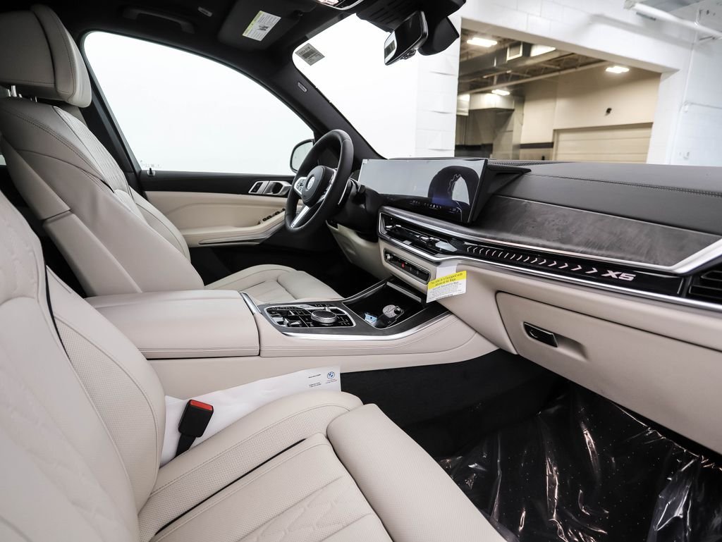 New 2026 Gray Metallic BMW xDrive40i image 29