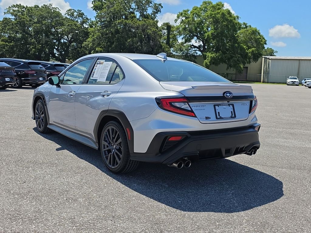 Used 2024 Ice Silver Metallic Subaru Premium image 6