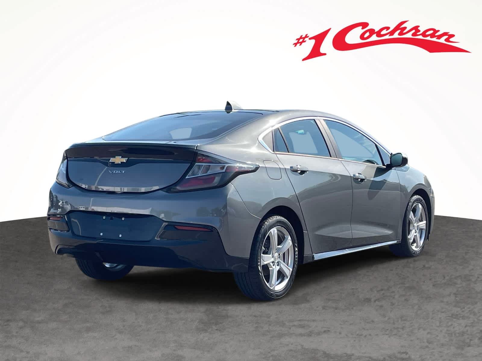Used 2017 Heather Gray Metallic Chevrolet LT image 7