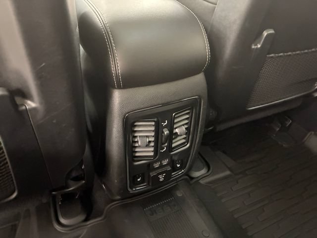 Used 2021 White Jeep 80th Anniversary image 19