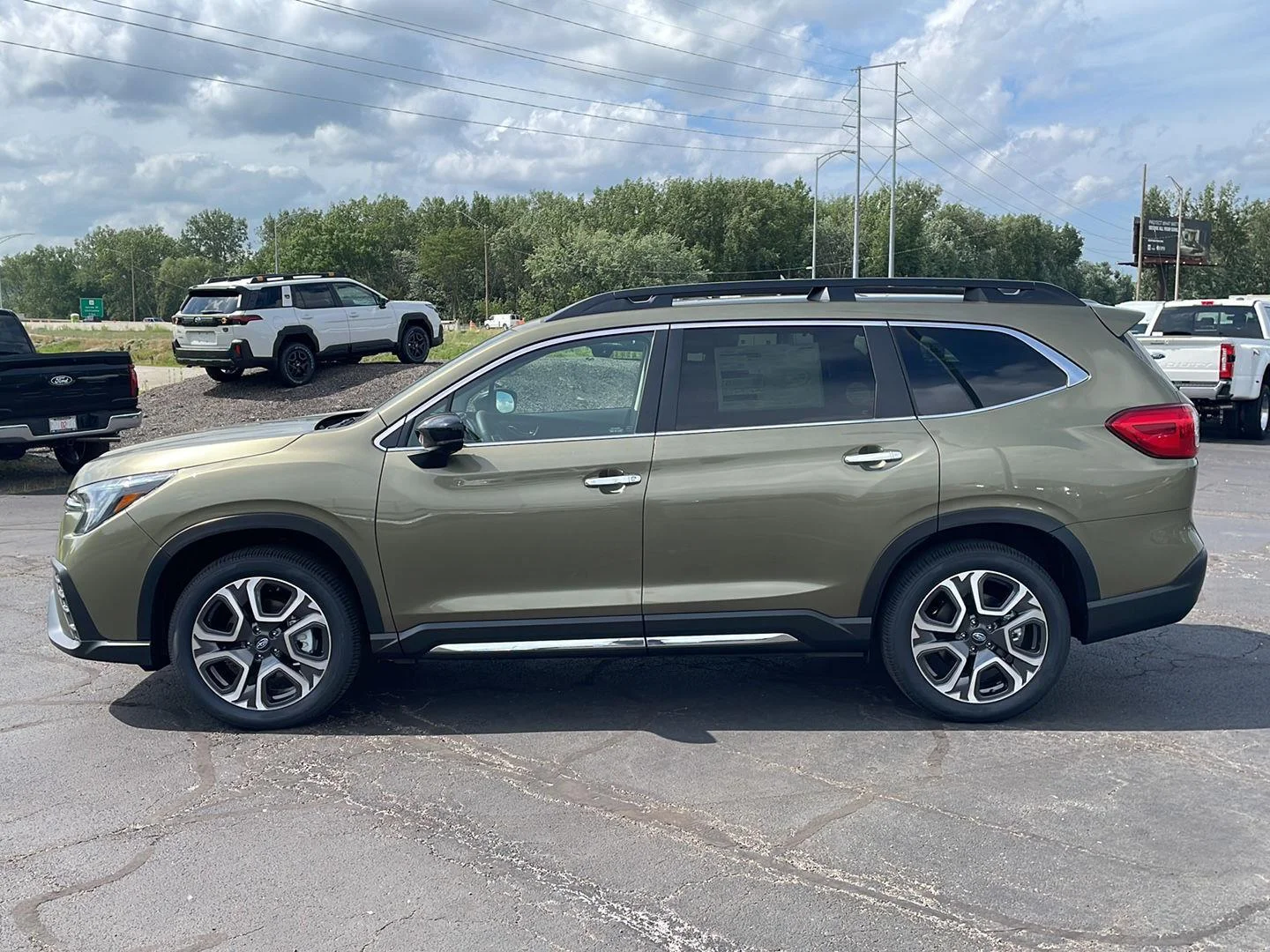 New 2026 Autumn Green Metallic Subaru Touring image 2