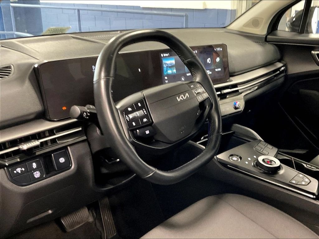 Used 2026 Black Kia LX image 8