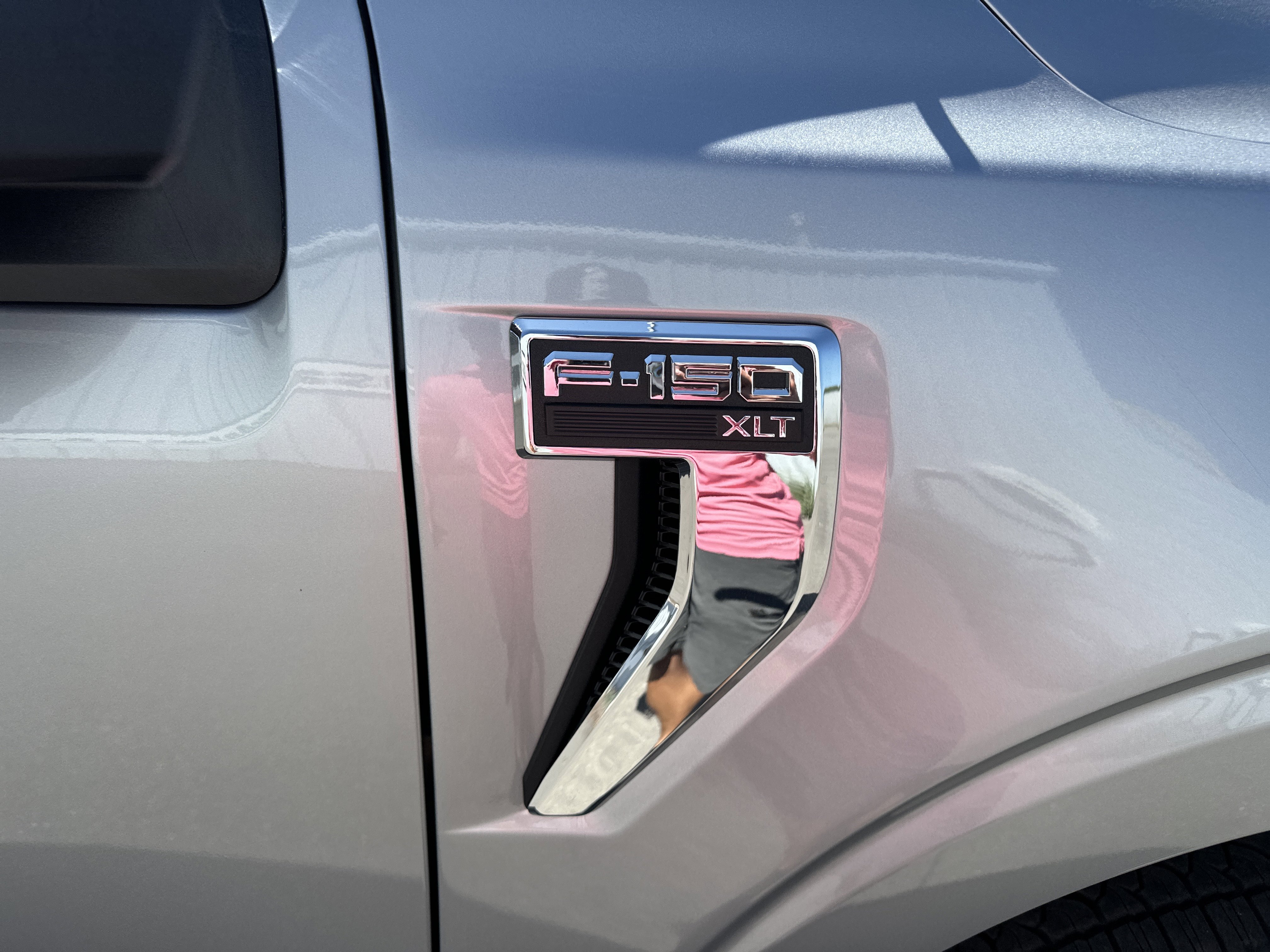 New 2026 Iconic Silver Metallic Ford XLT image 10