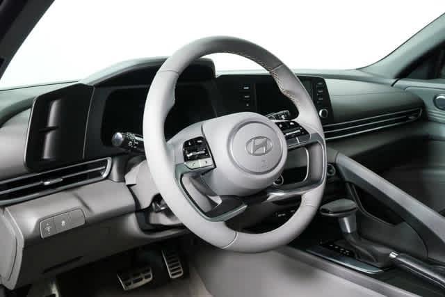 New 2026 Amazon Gray Hyundai SEL Sport image 16