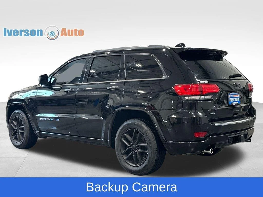 Used 2020 Diamond Black Crystal Pearlcoat Jeep Overland image 7