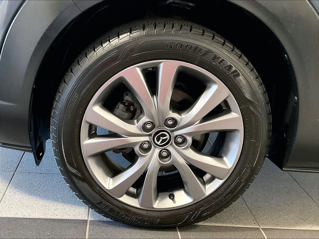 Used 2021 Gray Mazda Premium image 7