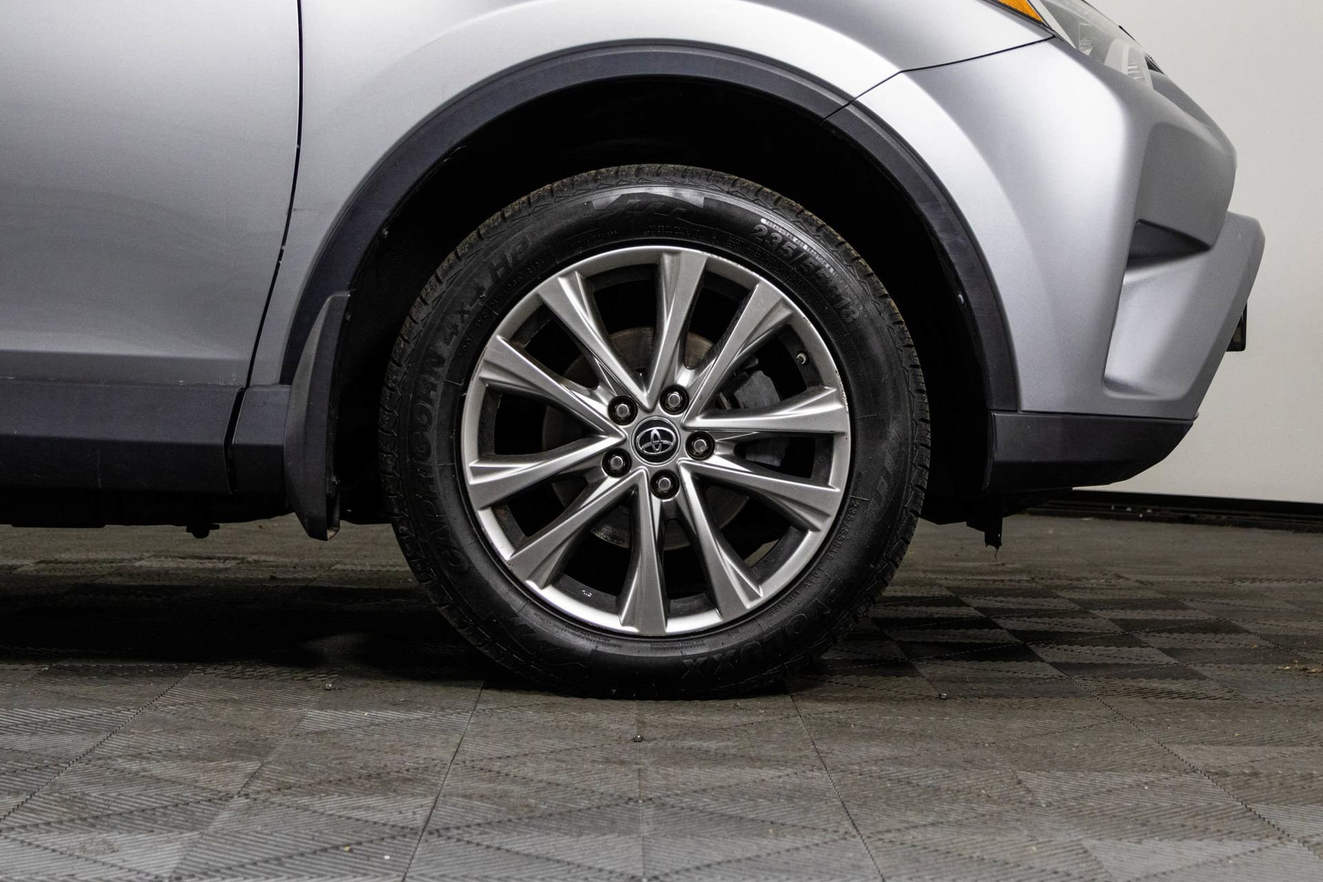 2018 TOYOTA RAV4 - Image 41