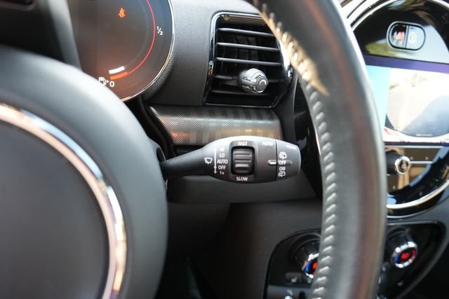 Used 2022 Black MINI Clubman image 29
