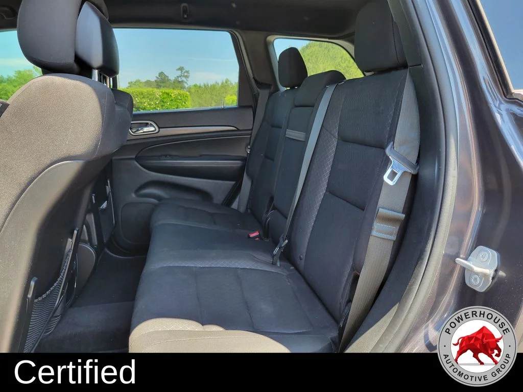 Used 2018 Gray Jeep Laredo E image 16