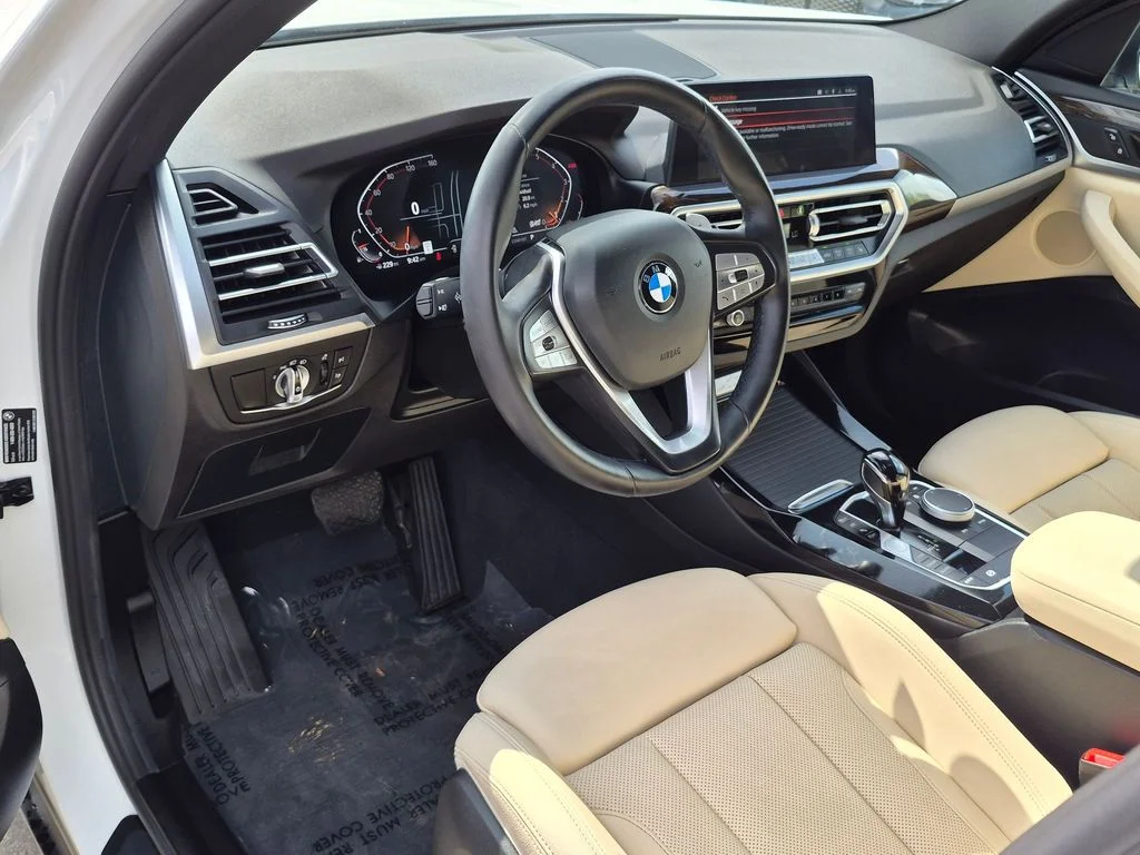 Used 2024 White BMW sDrive30i image 8