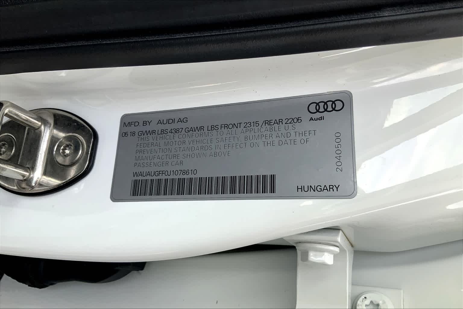 Used 2018 Ibis White Audi Tech Premium image 36