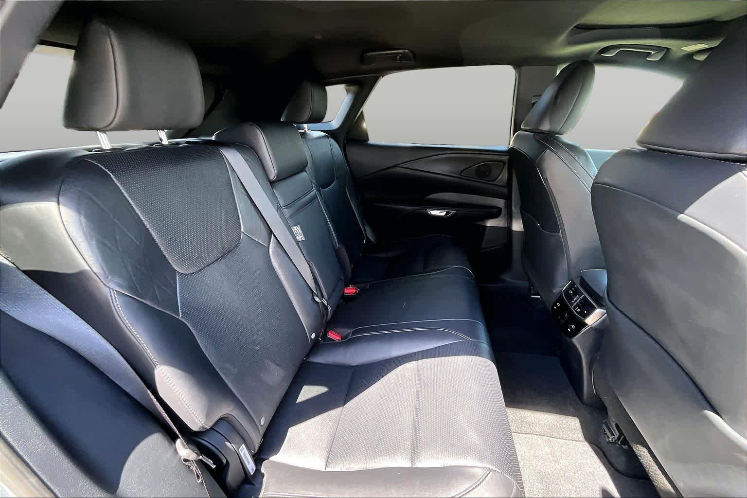 Used 2024 Iridium Lexus Premium Plus image 20