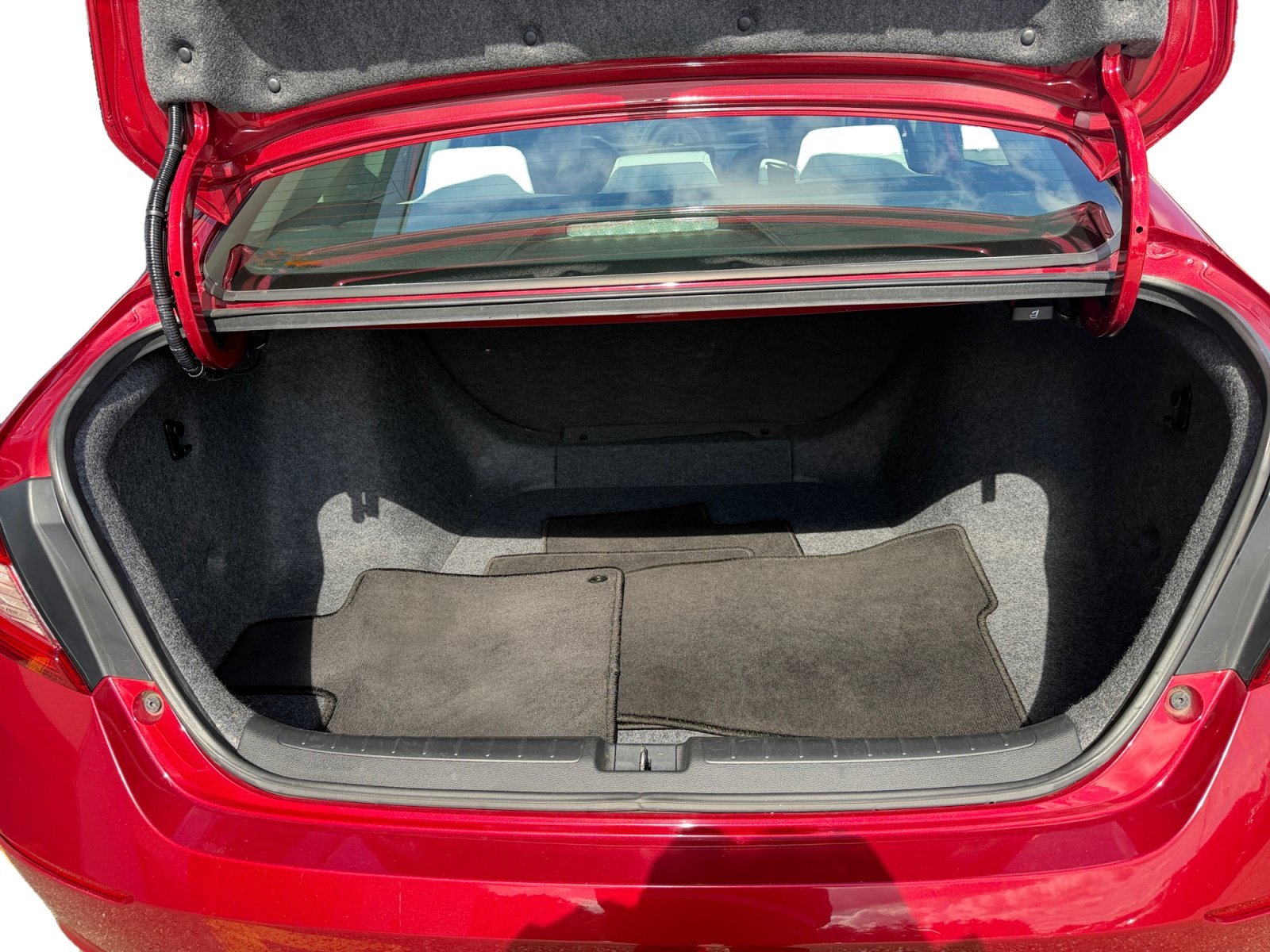 2018 Honda Accord LX - Photo 36