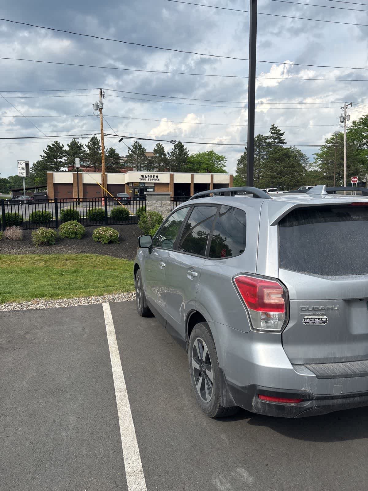 Used 2017 Ice Silver Metallic Subaru Premium image 3