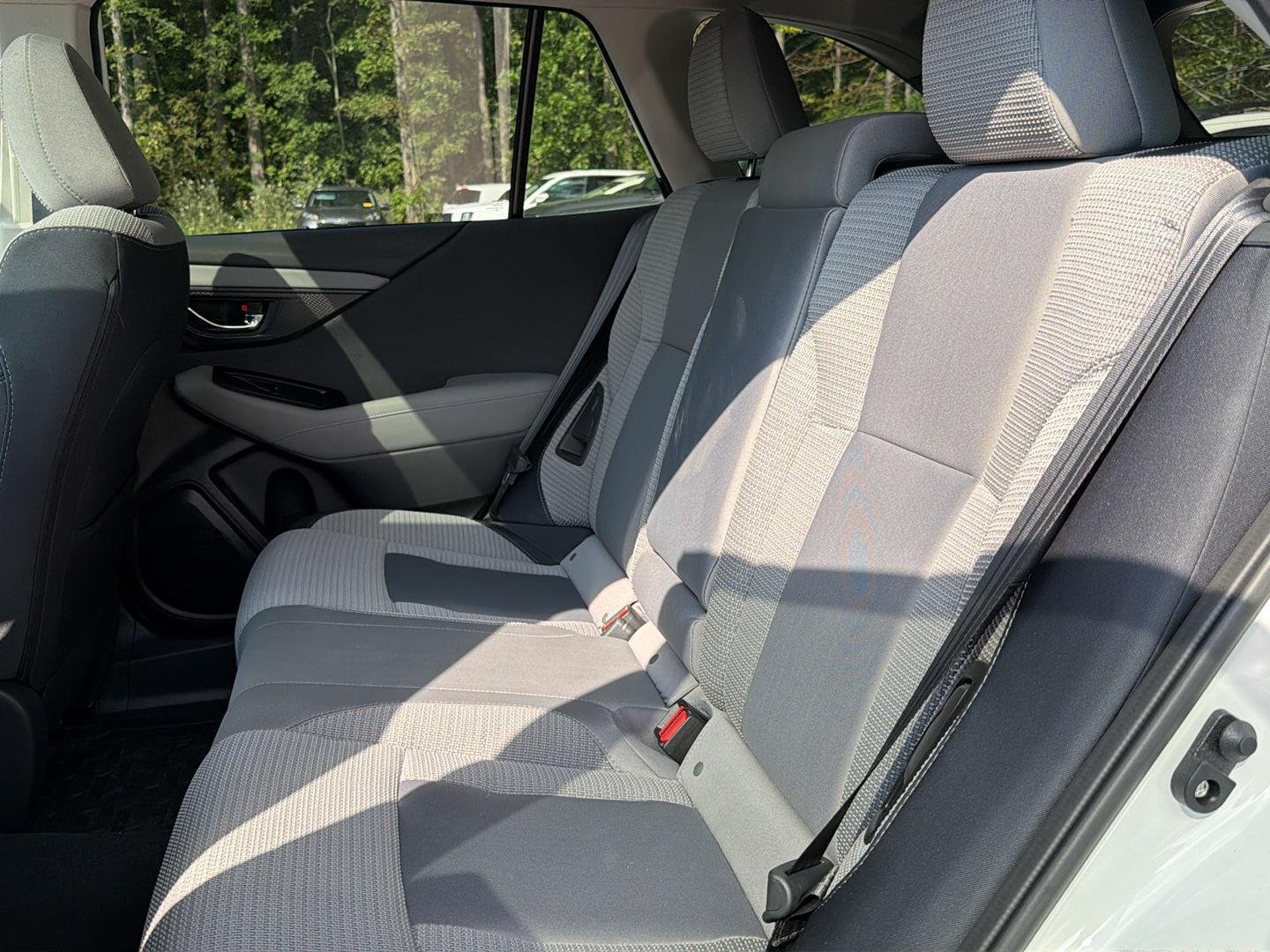 New 2025 Crystal White Pearl Subaru Premium image 15