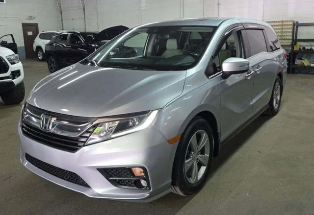 2018 Honda Odyssey EX-L with RES & Navigation's photo