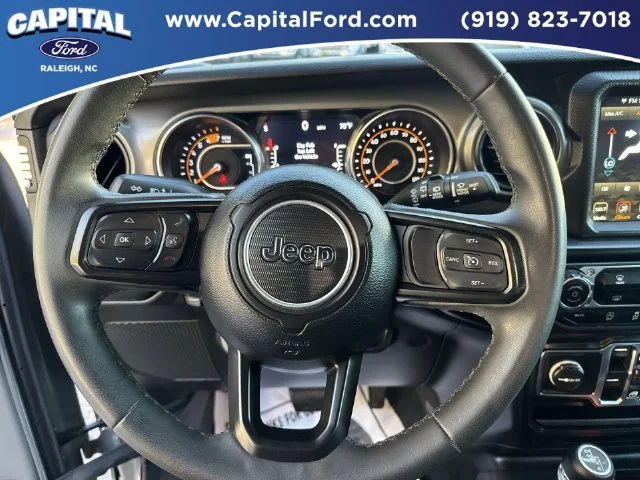 Used 2023 Gray Jeep Sport image 24