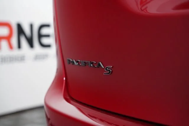 2026 Chrysler Pacifica Limited - Photo 42