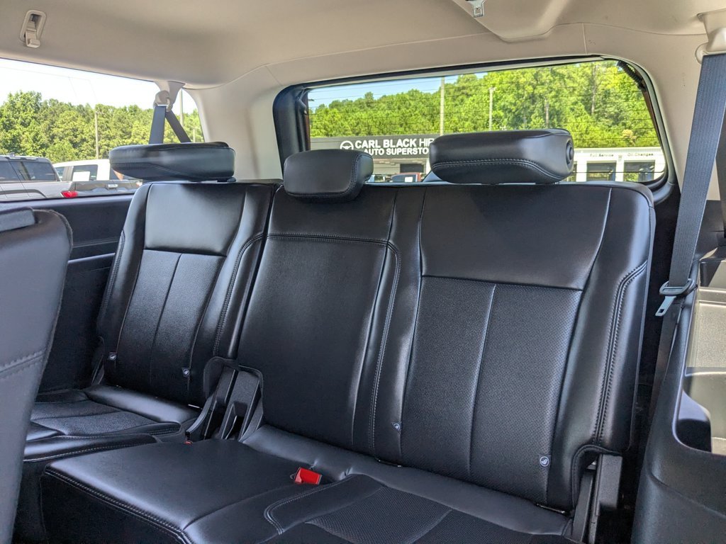 Used 2023 Gray Ford XLT image 24