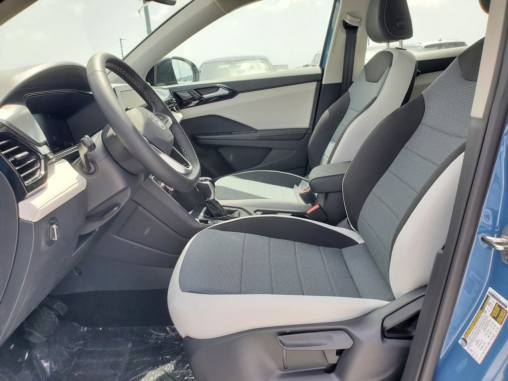New 2026 Blue Volkswagen 1.5T S image 9