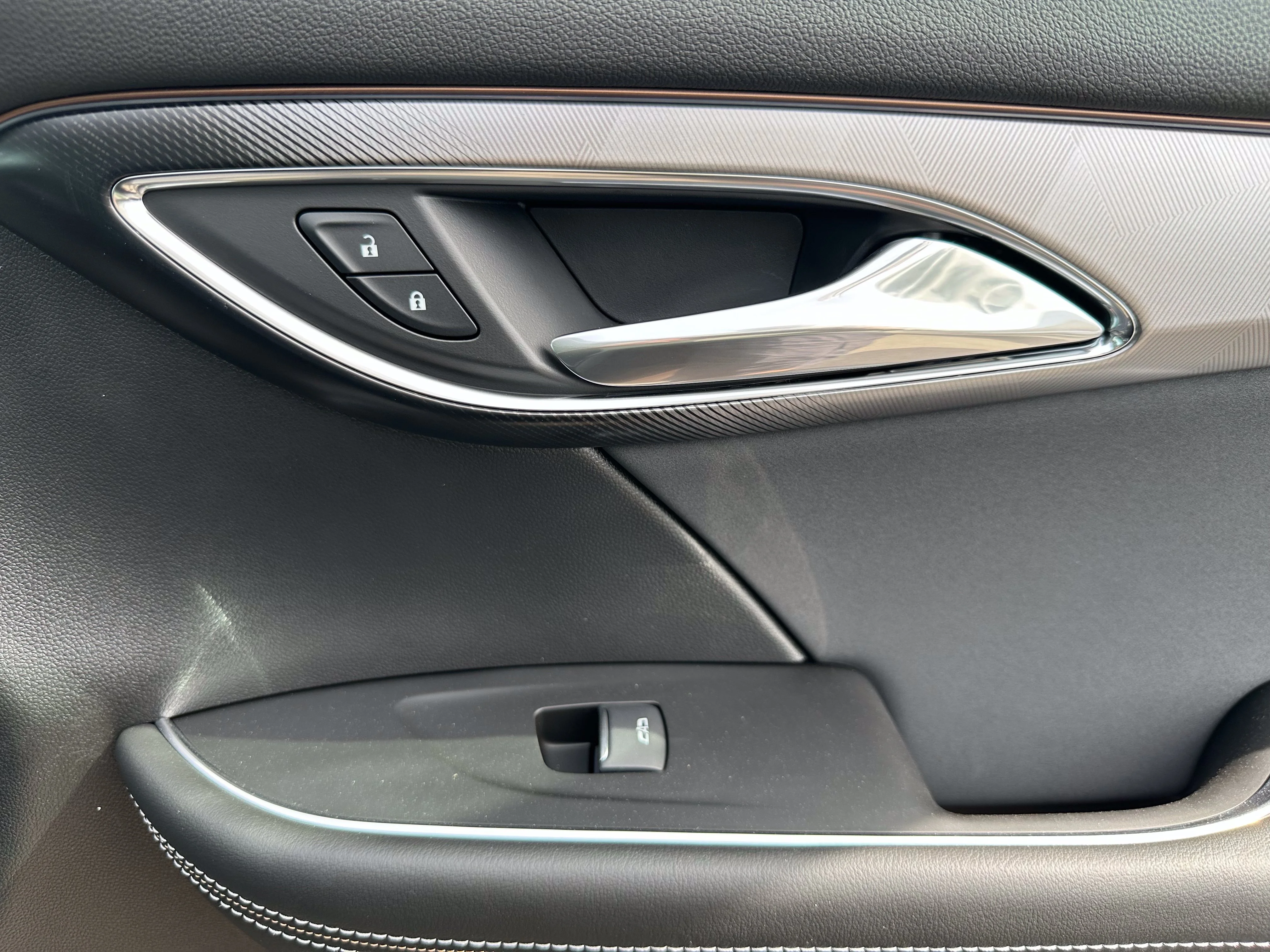 New 2026 Ebony Twilight Metallic Buick Sport Touring image 20