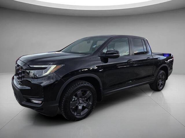Used 2026 Crystal Black Pearl Honda TrailSport image 1