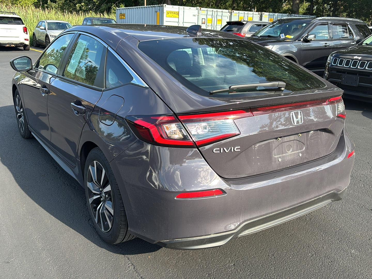 Used 2022 Smokey Mauve Pearl Honda EX-L image 5