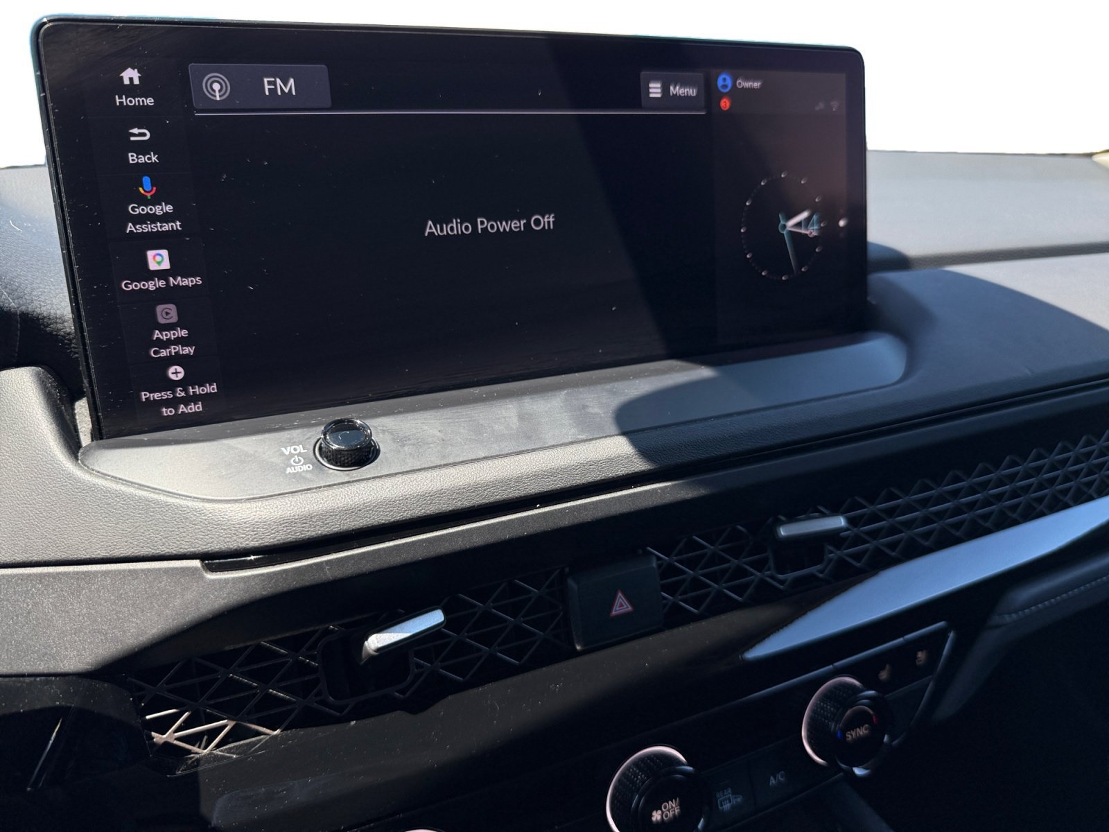 Used 2025 White Honda Touring image 12