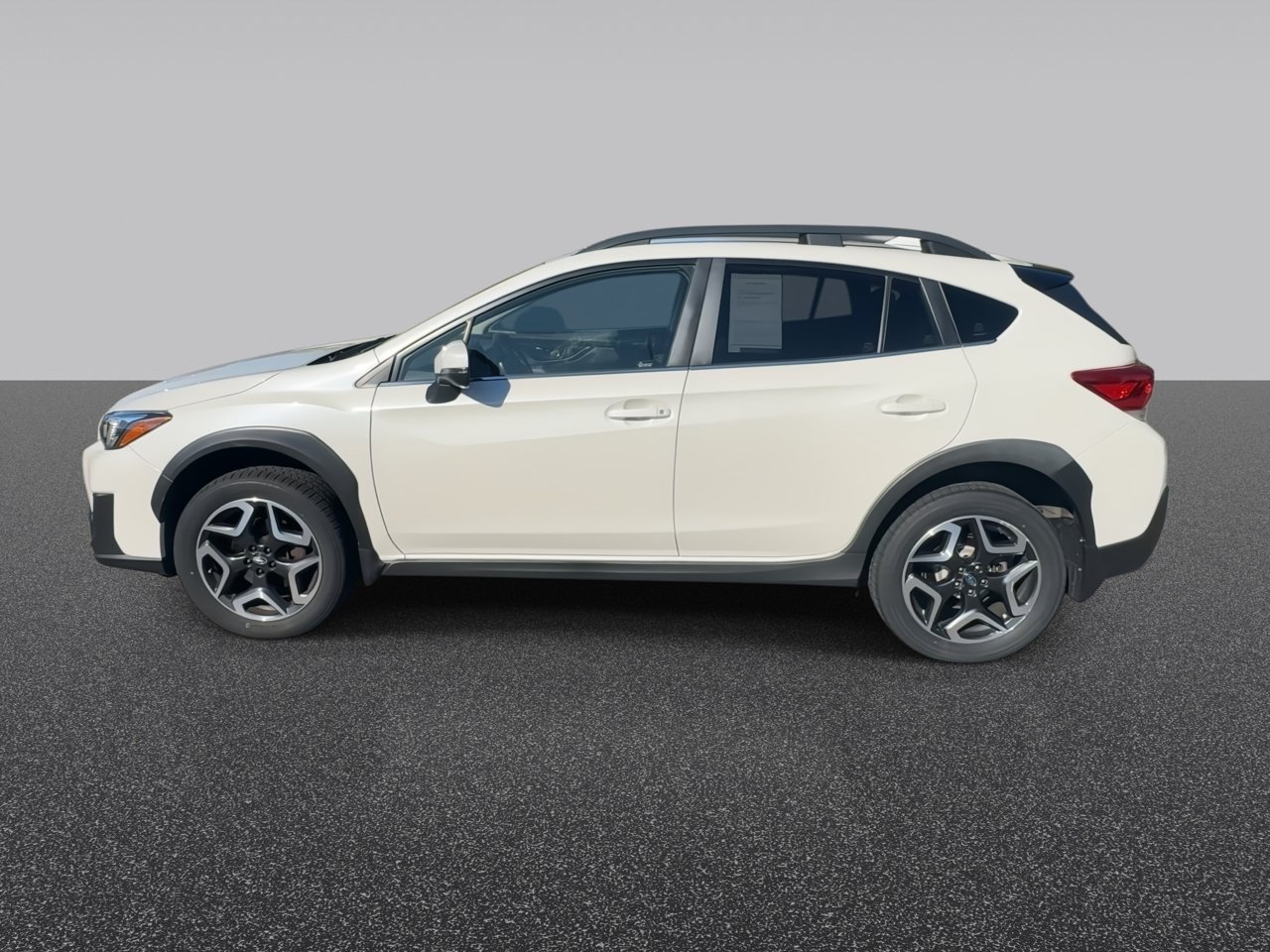 Used 2019 Crystal White Pearl Subaru Limited image 5