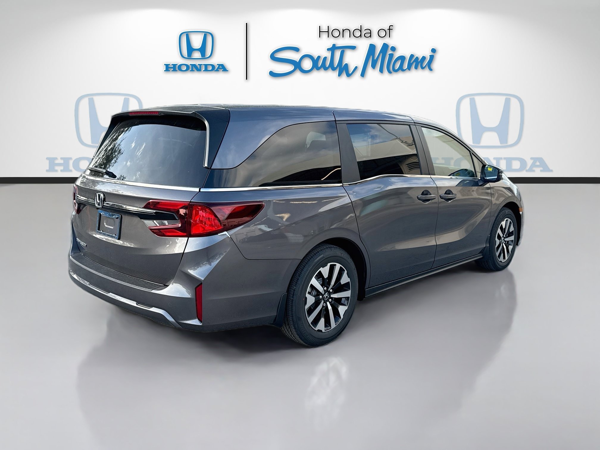2026 Honda Odyssey EX-L - Photo 7