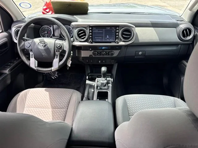 Used 2022 Silver Toyota SR5 image 16