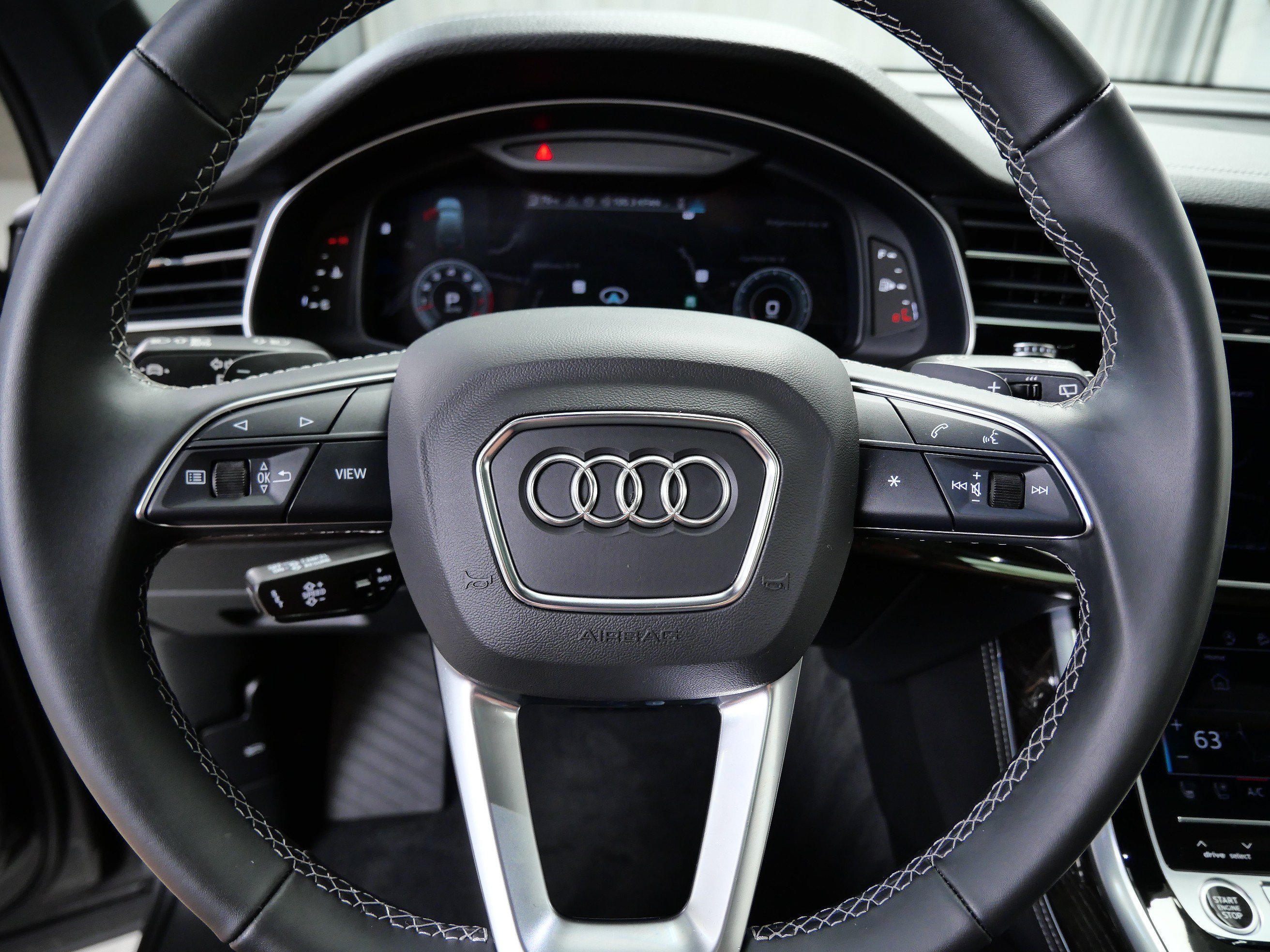 Used 2025 Samurai Gray Metallic Audi Premium Plus image 23