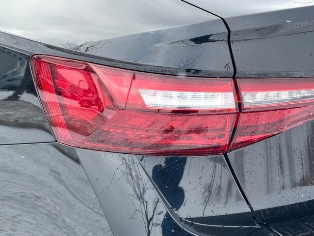 2025 Volkswagen Jetta SE - Photo 13