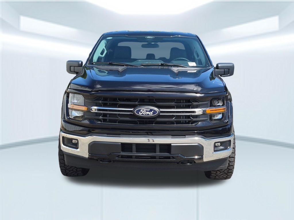 Used 2025 Black Ford XLT image 10