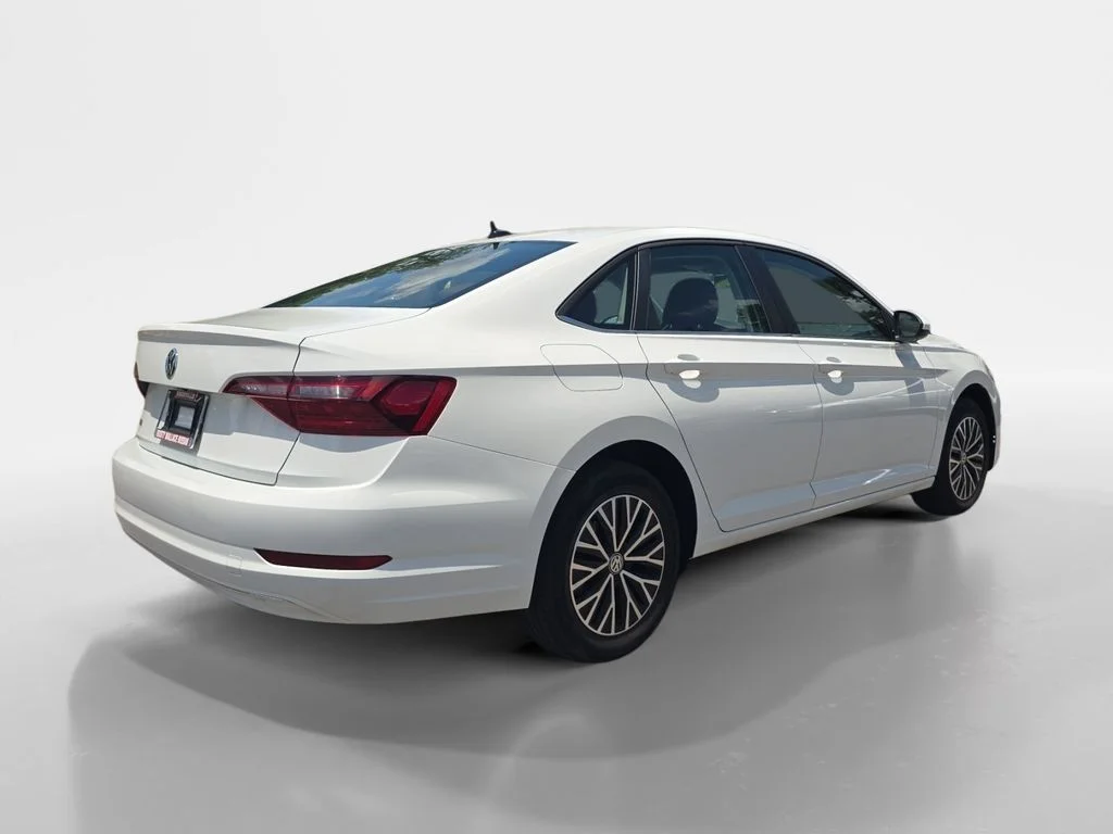 Used 2021 Pure White Volkswagen S image 6