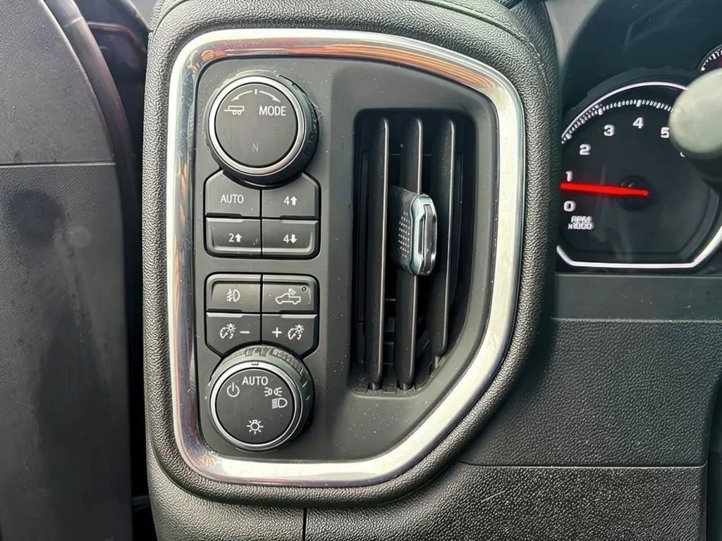 2022 Chevrolet Silverado 1500 Limited RST - Photo 11