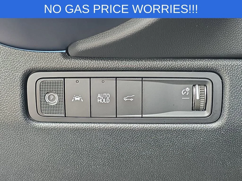 2025 Chevrolet Equinox EV LT - Photo 18