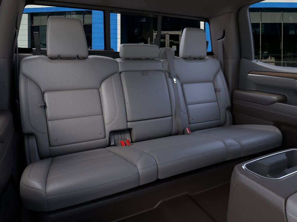 2026 GMC Sierra 1500 SLT - Photo 17