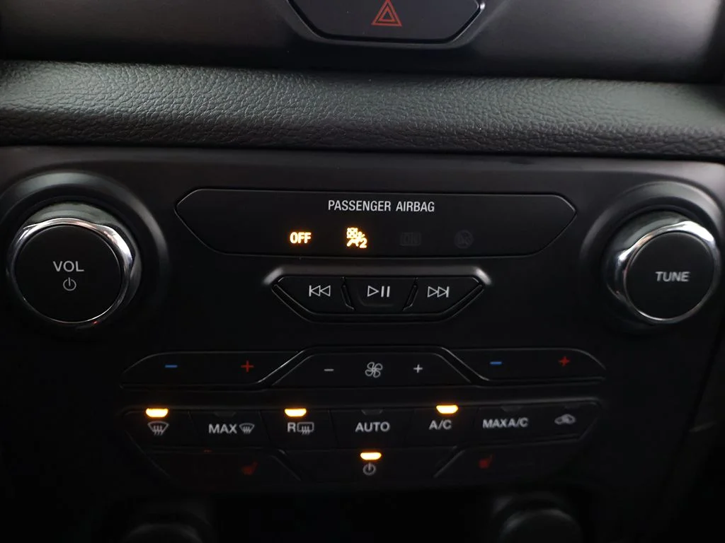 Used 2022 Shadow Black Ford Lariat image 52