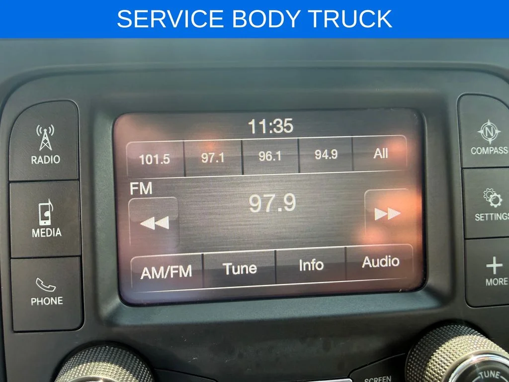 Used 2022 White Ram Tradesman image 11