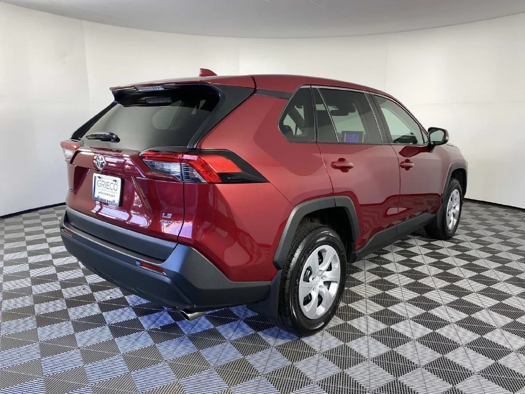 Used 2024 Pearl Toyota LE image 9