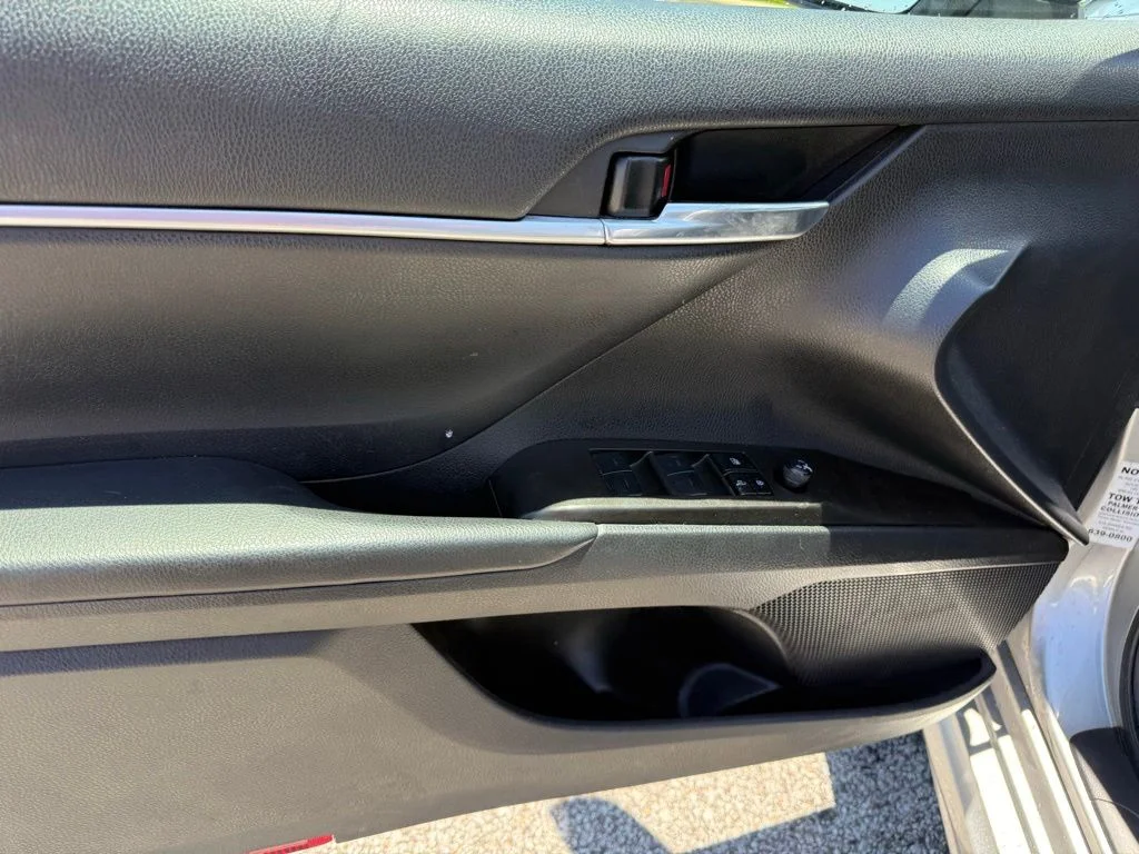 Used 2023 Silver Toyota SE image 5
