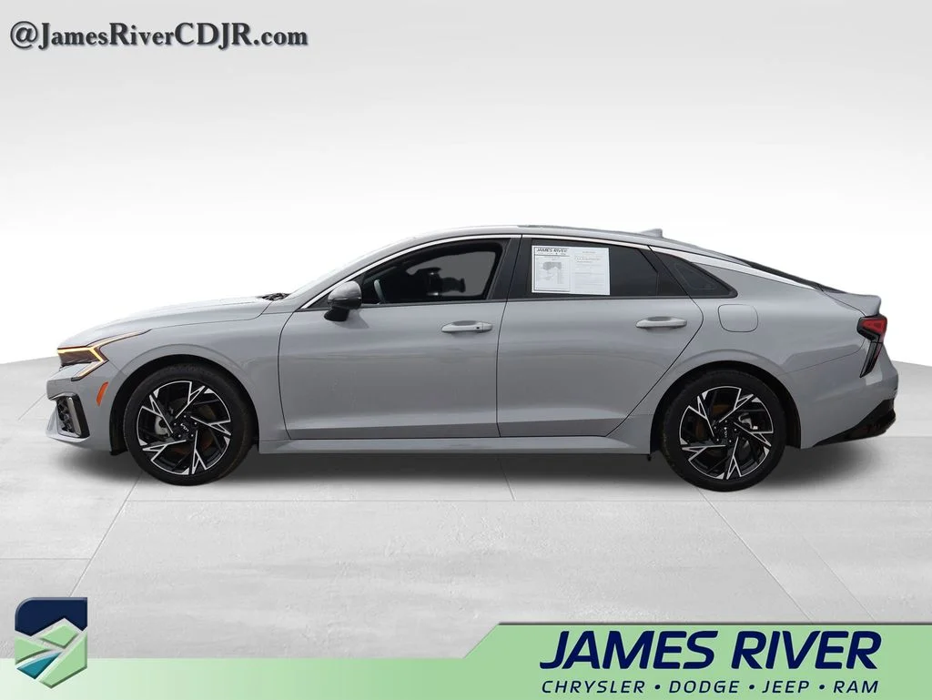Used 2025 Gray Kia GT-Line image 2