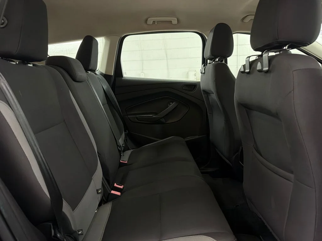 Used 2016 Black Ford S image 27