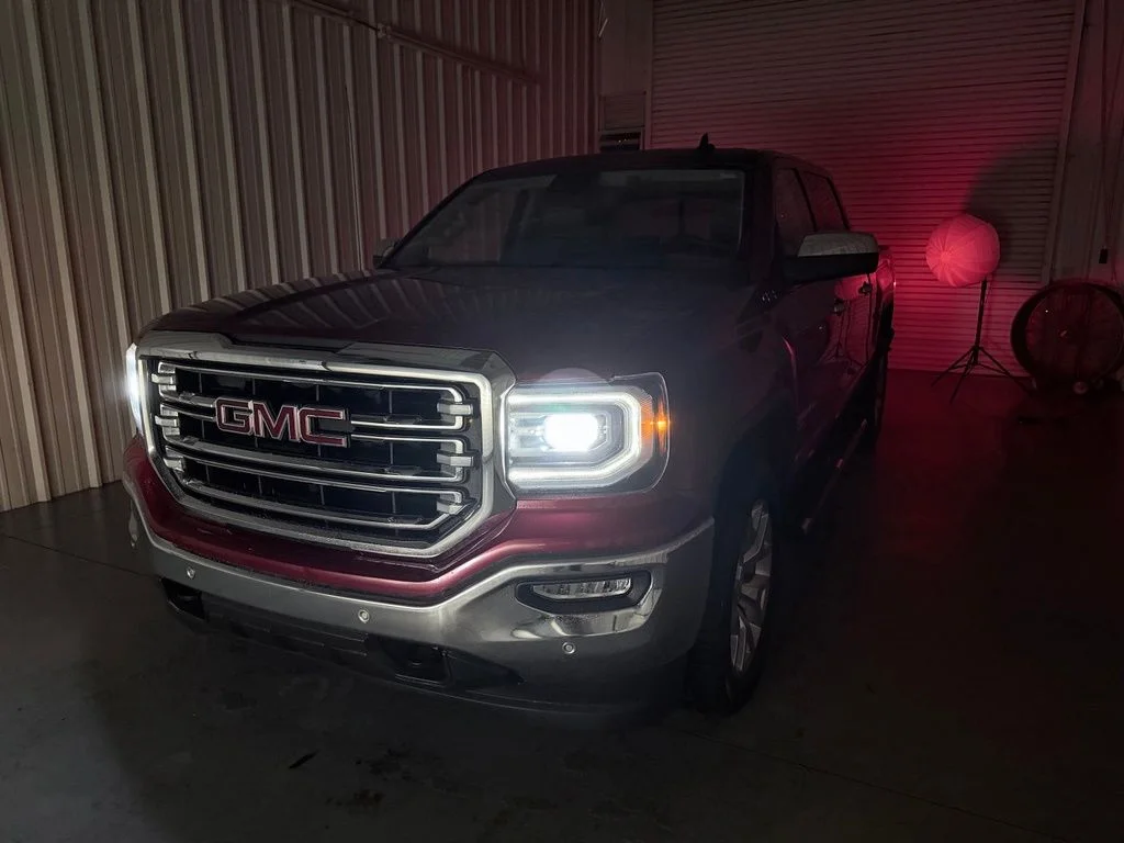 Used 2018 Red GMC SLT image 8