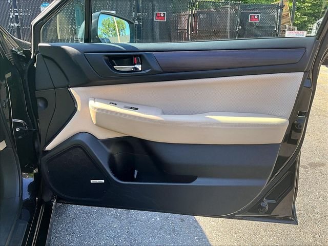 Used 2017 Black Subaru 2.5i image 20