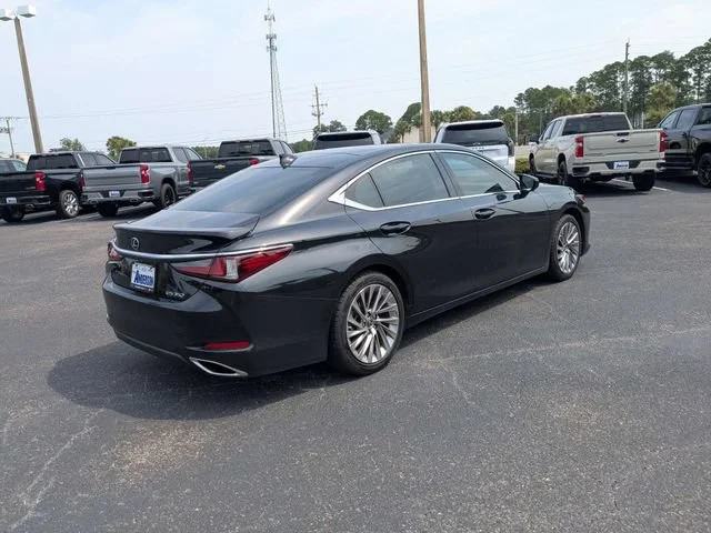 Used 2022 Caviar Lexus ES 350 Ultra Luxury image 3