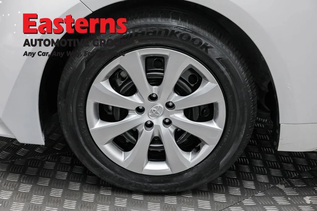 Used 2024 White Toyota LE image 30